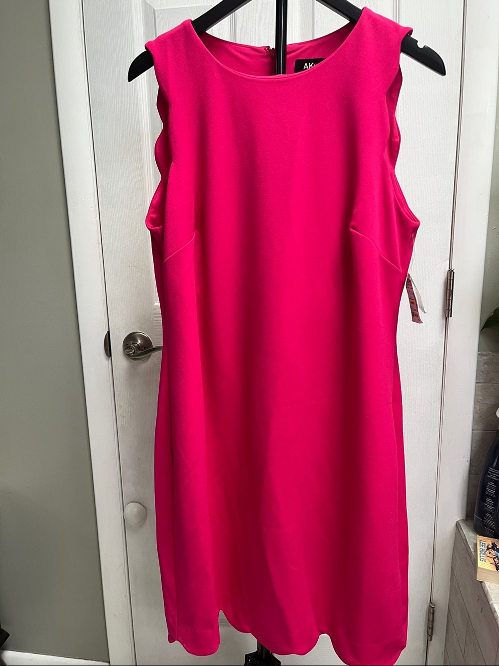 Anne Klein Hot Pink Scallop Edge Sleeveless Dress NWT Size L